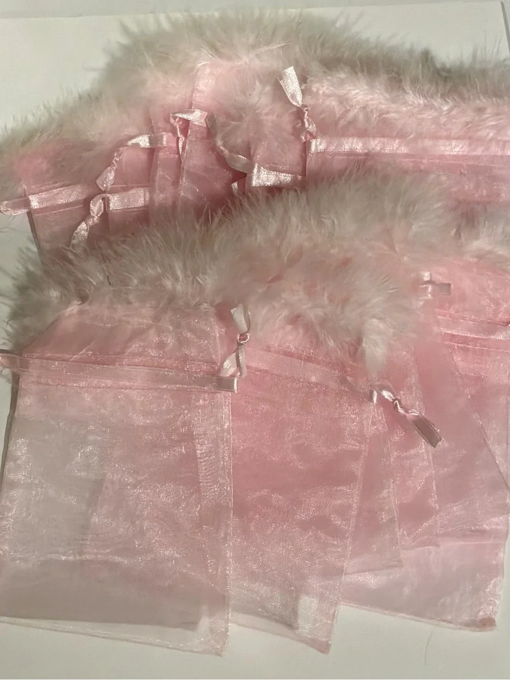 NWOT…26  Organza Drawstring Bag - Pink & White